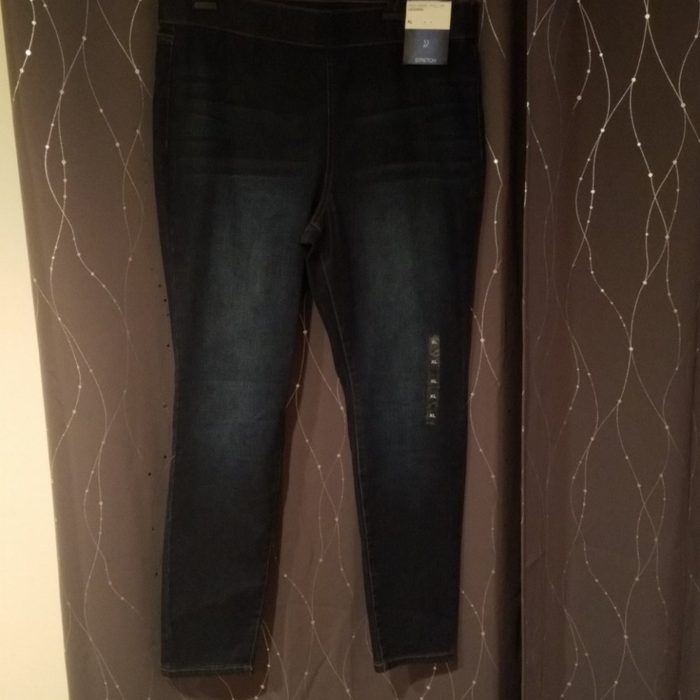 *SOLD* High waist pull in leggings